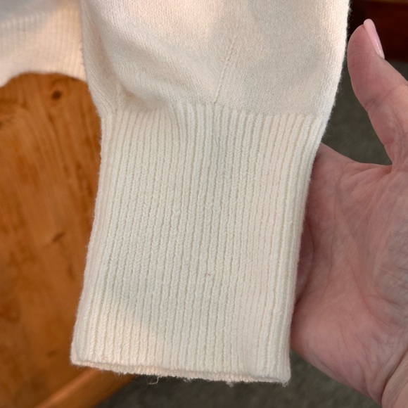 Loft White Crewneck W/Pink Hearts Very Soft & Cozy Romantic Feminine Suze XL - Picture 6 of 9